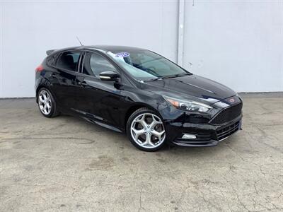 2016 Ford Focus ST   - Photo 11 - Crest Hill, IL 60403