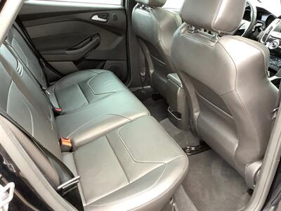 2016 Ford Focus ST   - Photo 28 - Crest Hill, IL 60403
