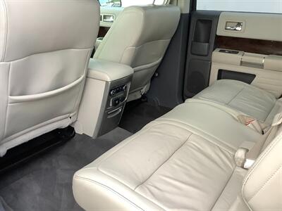 2010 Ford Flex SEL - Photo 19 - Crest Hill, IL 60403