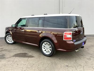 2010 Ford Flex SEL - Photo 11 - Crest Hill, IL 60403