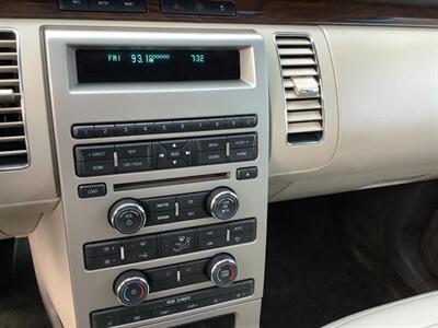 2010 Ford Flex SEL - Photo 36 - Crest Hill, IL 60403