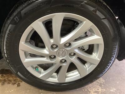 2012 Mazda Mazda3 i Touring   - Photo 31 - Crest Hill, IL 60403