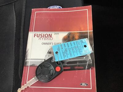 2011 Ford Fusion Hybrid   - Photo 44 - Crest Hill, IL 60403