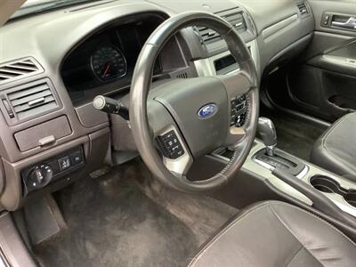 2011 Ford Fusion Hybrid   - Photo 11 - Crest Hill, IL 60403