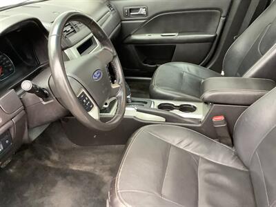 2011 Ford Fusion Hybrid   - Photo 41 - Crest Hill, IL 60403