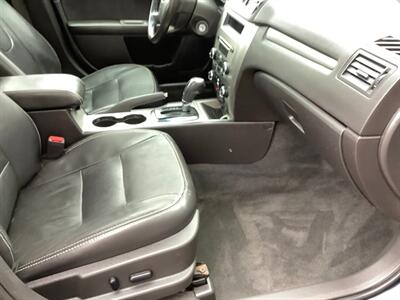 2011 Ford Fusion Hybrid   - Photo 23 - Crest Hill, IL 60403