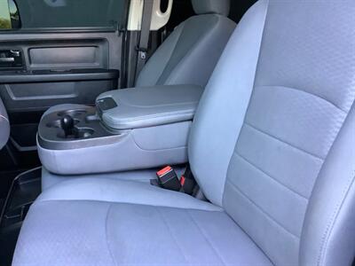 2018 RAM 2500 Tradesman   - Photo 23 - Crest Hill, IL 60403