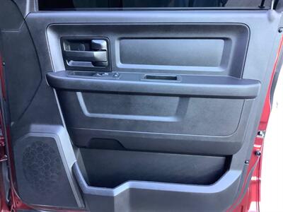 2018 RAM 2500 Tradesman   - Photo 32 - Crest Hill, IL 60403