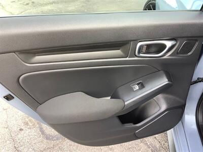 2022 Honda Civic Sport   - Photo 27 - Crest Hill, IL 60403