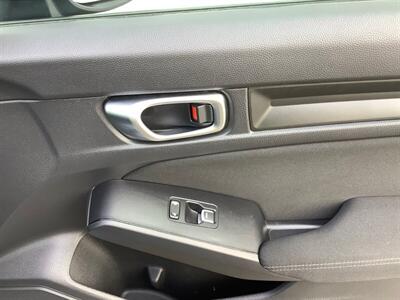 2022 Honda Civic Sport   - Photo 32 - Crest Hill, IL 60403