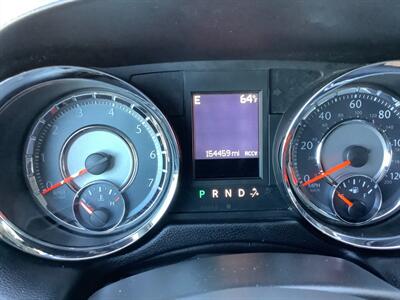 2014 Chrysler Town and Country Touring   - Photo 26 - Crest Hill, IL 60403