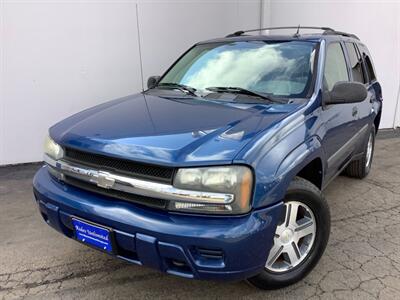 2005 Chevrolet Trailblazer LT   - Photo 2 - Crest Hill, IL 60403
