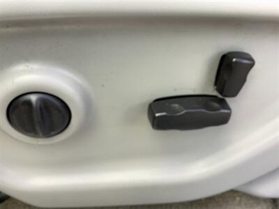 2005 Chevrolet Trailblazer LT   - Photo 12 - Crest Hill, IL 60403