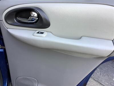 2005 Chevrolet Trailblazer LT   - Photo 25 - Crest Hill, IL 60403