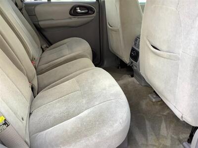 2005 Chevrolet Trailblazer LT   - Photo 26 - Crest Hill, IL 60403