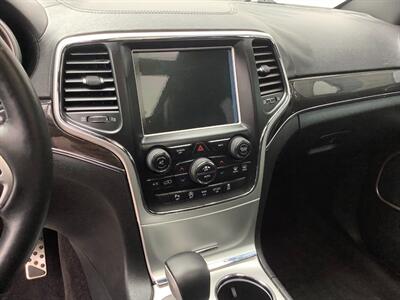 2016 Jeep Grand Cherokee High Altitude   - Photo 18 - Crest Hill, IL 60403