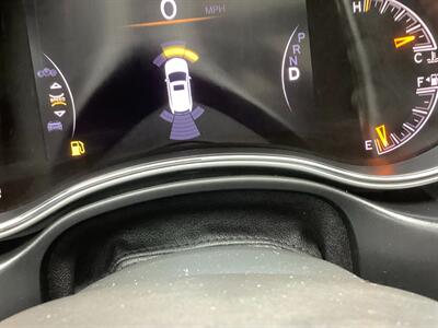 2016 Jeep Grand Cherokee High Altitude   - Photo 11 - Crest Hill, IL 60403