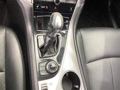 2015 INFINITI Q50   - Photo 21 - Crest Hill, IL 60403