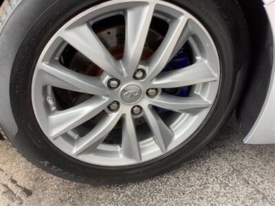 2015 INFINITI Q50   - Photo 41 - Crest Hill, IL 60403