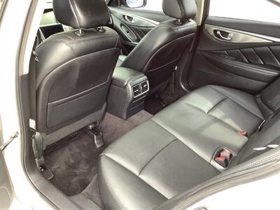 2015 INFINITI Q50   - Photo 29 - Crest Hill, IL 60403