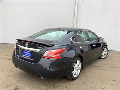 2013 Nissan Altima 3.5 SL   - Photo 7 - Crest Hill, IL 60403