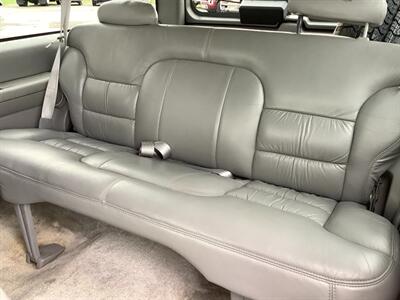 1998 Chevrolet Tahoe LT - Photo 21 - Crest Hill, IL 60403