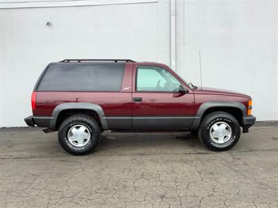 1998 Chevrolet Tahoe LT - Photo 2 - Crest Hill, IL 60403