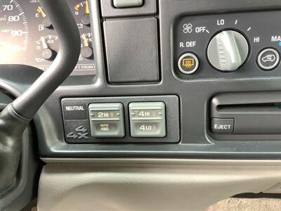 1998 Chevrolet Tahoe LT - Photo 17 - Crest Hill, IL 60403