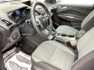2014 Ford Escape SE   - Photo 16 - Crest Hill, IL 60403