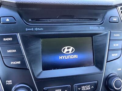 2014 Hyundai SANTA FE GLS   - Photo 17 - Crest Hill, IL 60403