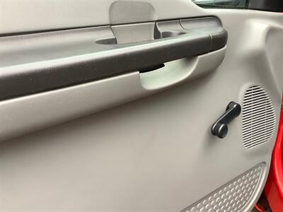 2006 Ford F-350 Super duty xl Dump truck - plow truck - Photo 31 - Crest Hill, IL 60403