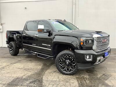 2019 GMC Sierra 3500 Denali   - Photo 10 - Crest Hill, IL 60403