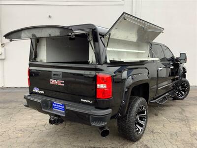 2019 GMC Sierra 3500 Denali   - Photo 17 - Crest Hill, IL 60403