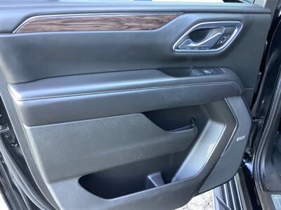 2021 Chevrolet Suburban LT   - Photo 36 - Crest Hill, IL 60403