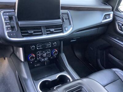 2021 Chevrolet Suburban LT   - Photo 23 - Crest Hill, IL 60403