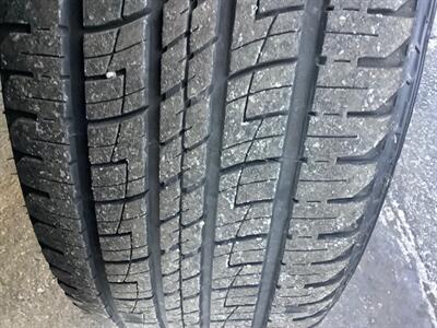 2021 Chevrolet Suburban LT   - Photo 67 - Crest Hill, IL 60403