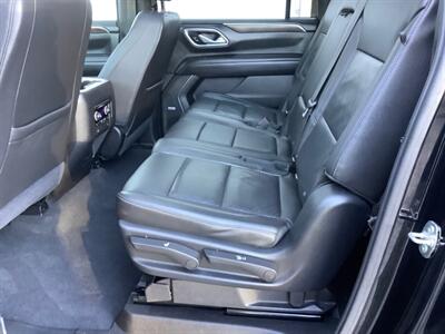 2021 Chevrolet Suburban LT   - Photo 37 - Crest Hill, IL 60403