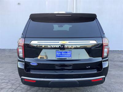 2021 Chevrolet Suburban LT   - Photo 6 - Crest Hill, IL 60403