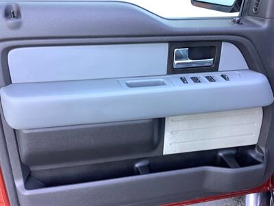 2014 Ford F-150 XLT - Photo 11 - Crest Hill, IL 60403