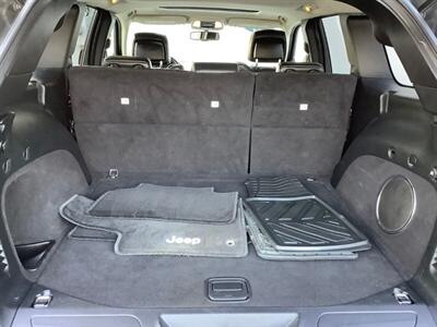 2011 Jeep Grand Cherokee Laredo   - Photo 35 - Crest Hill, IL 60403