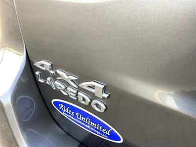 2011 Jeep Grand Cherokee Laredo   - Photo 39 - Crest Hill, IL 60403