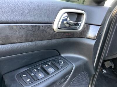 2011 Jeep Grand Cherokee Laredo   - Photo 14 - Crest Hill, IL 60403