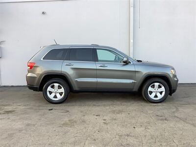 2011 Jeep Grand Cherokee Laredo   - Photo 8 - Crest Hill, IL 60403