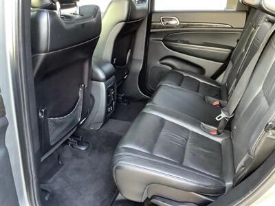 2011 Jeep Grand Cherokee Laredo   - Photo 24 - Crest Hill, IL 60403