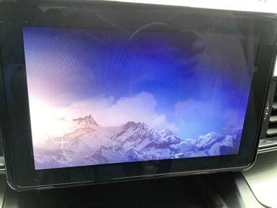 2020 Ford Explorer XLT   - Photo 10 - Crest Hill, IL 60403