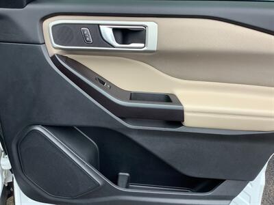 2020 Ford Explorer XLT   - Photo 40 - Crest Hill, IL 60403