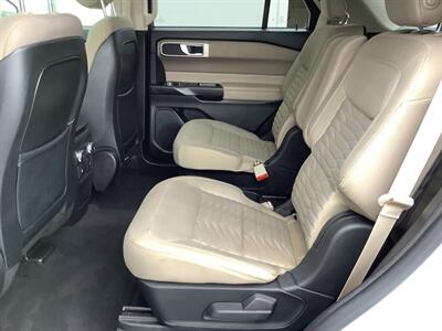 2020 Ford Explorer XLT   - Photo 30 - Crest Hill, IL 60403