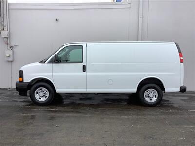 2017 Chevrolet Express 2500   - Photo 3 - Crest Hill, IL 60403