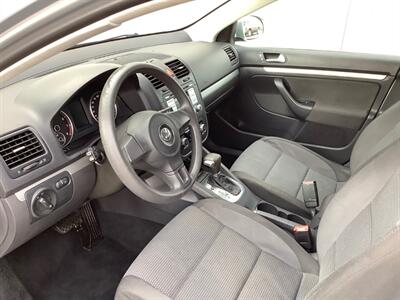 2010 Volkswagen Jetta S   - Photo 15 - Crest Hill, IL 60403