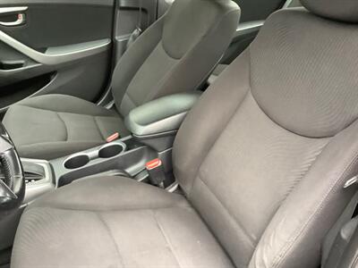 2016 Hyundai ELANTRA SE   - Photo 17 - Crest Hill, IL 60403